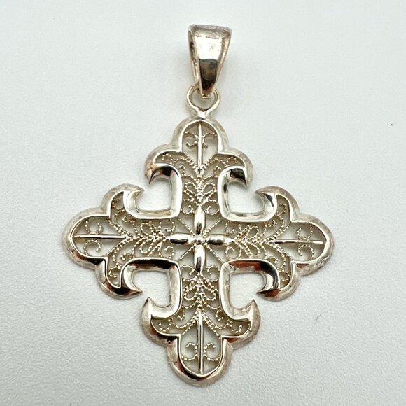 Vintage Sterling Silver Filigree Pendant 925 Italy Cross Design Unworn - Picture 1 of 3